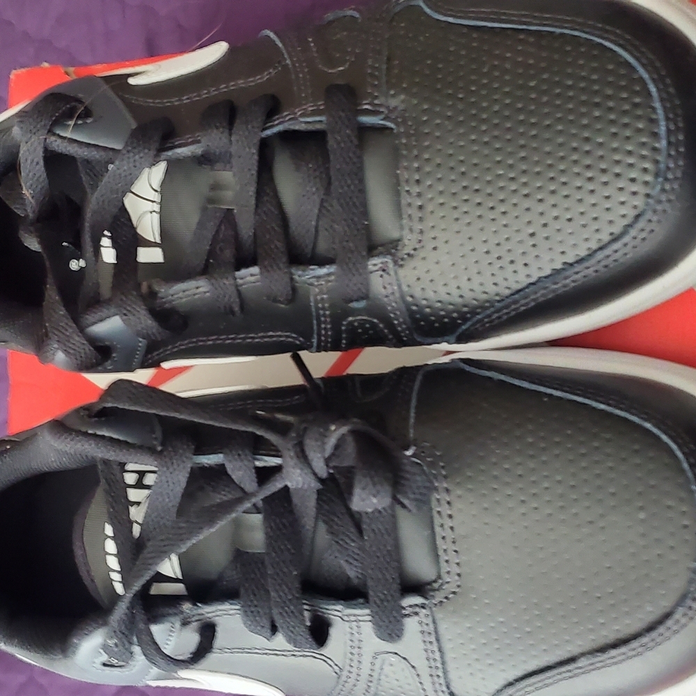 Nike Full Force Lo Youth Sneakers - Black and White - Picture 4 of 4